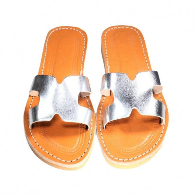 Sandales en cuir véritable argenté en forme de H